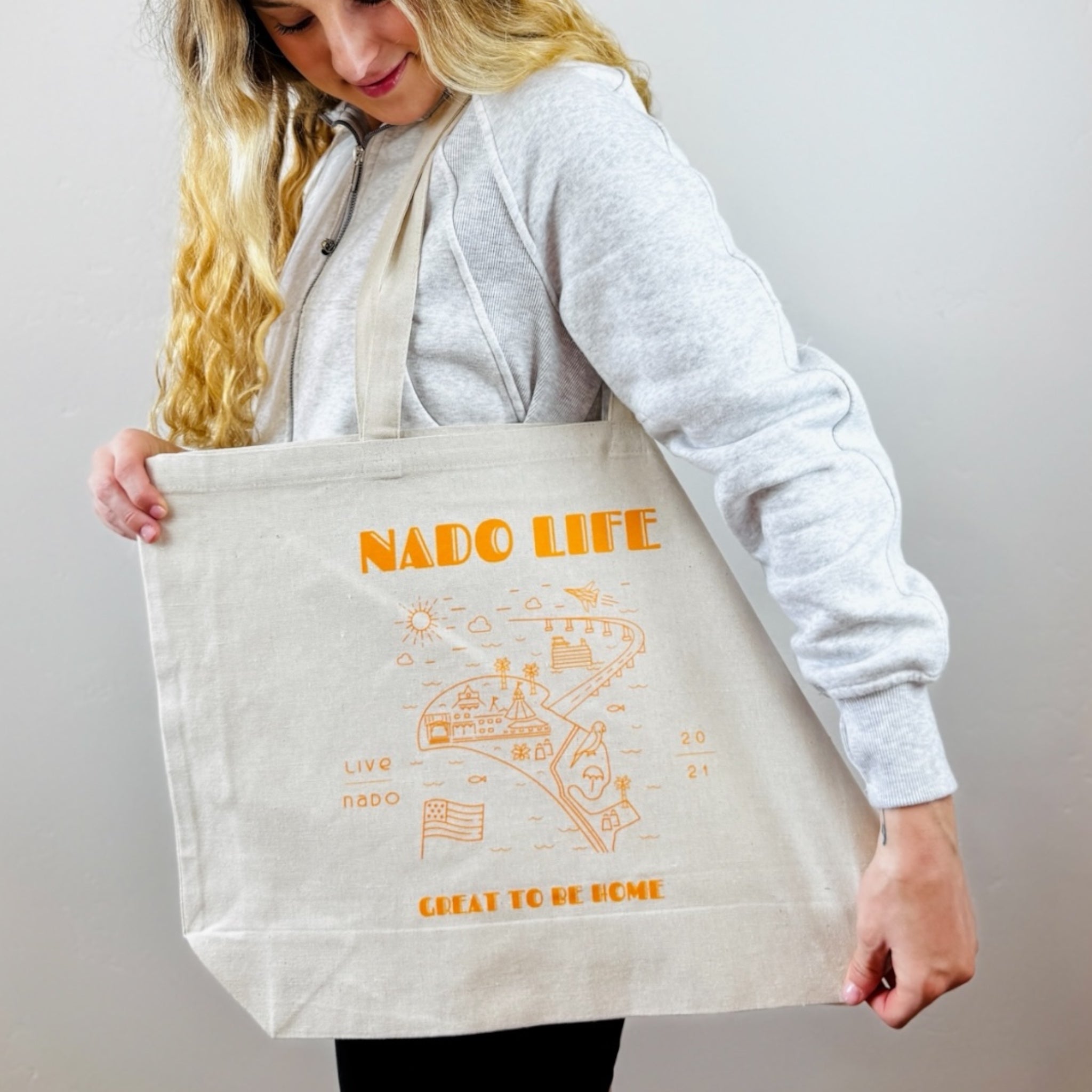 ACCESSORIES | NADO LIFE TOTE WITH CORONADO ICONS MAP
