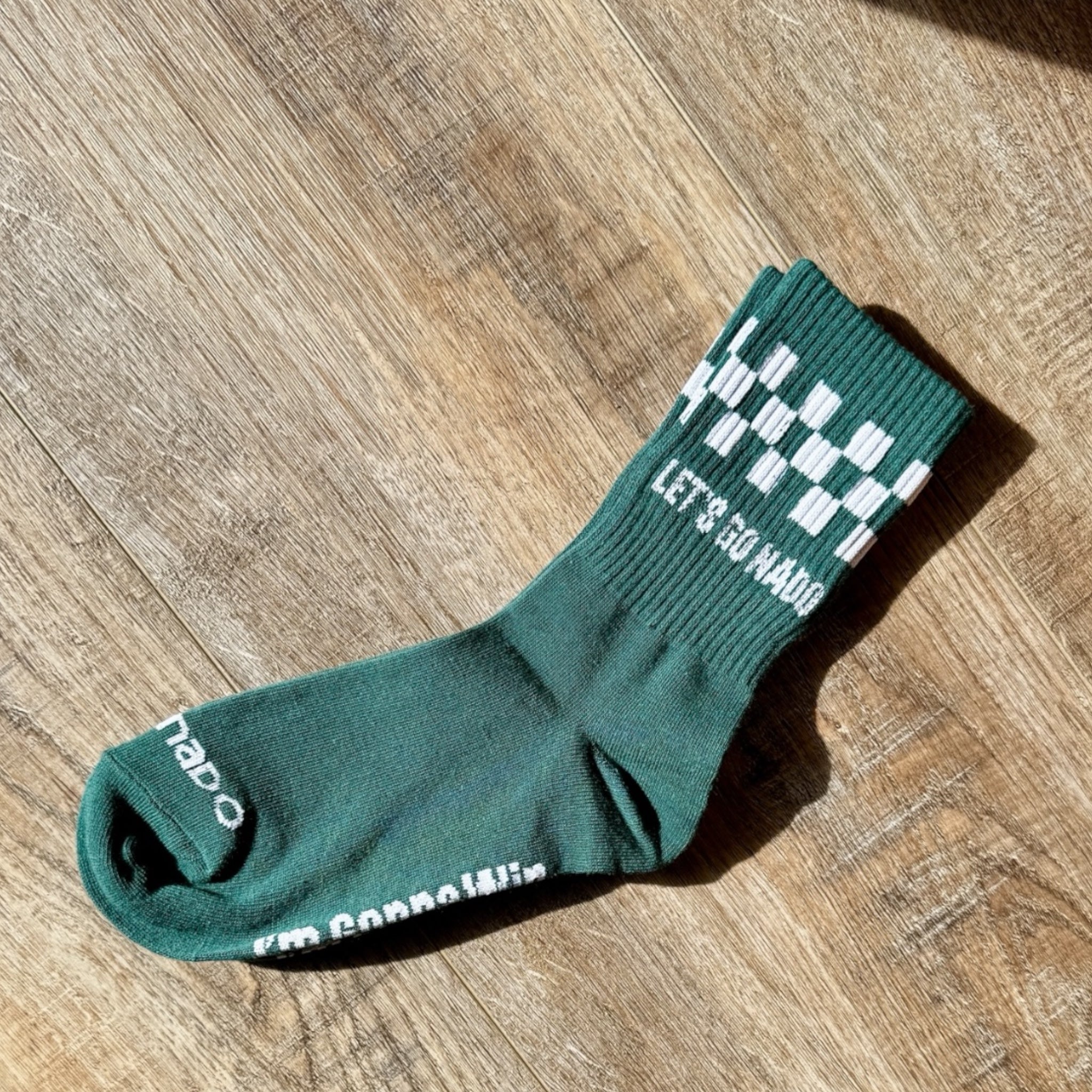 ACCESSORIES | LET'S GO NADO WHITE CHECKERED I'M GONNA WIN CREW SOCKS KIDS