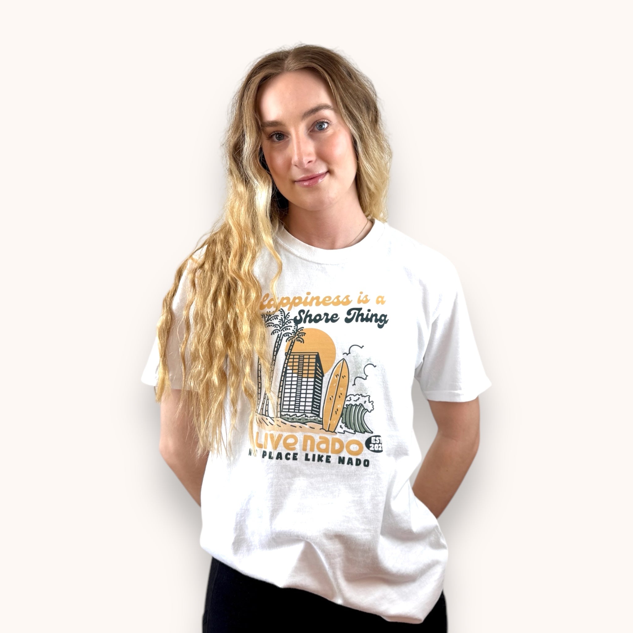 EVERYDAY TEE HERS | HAPPINESS IS A SHORE THING CORONADO T SHIRT
