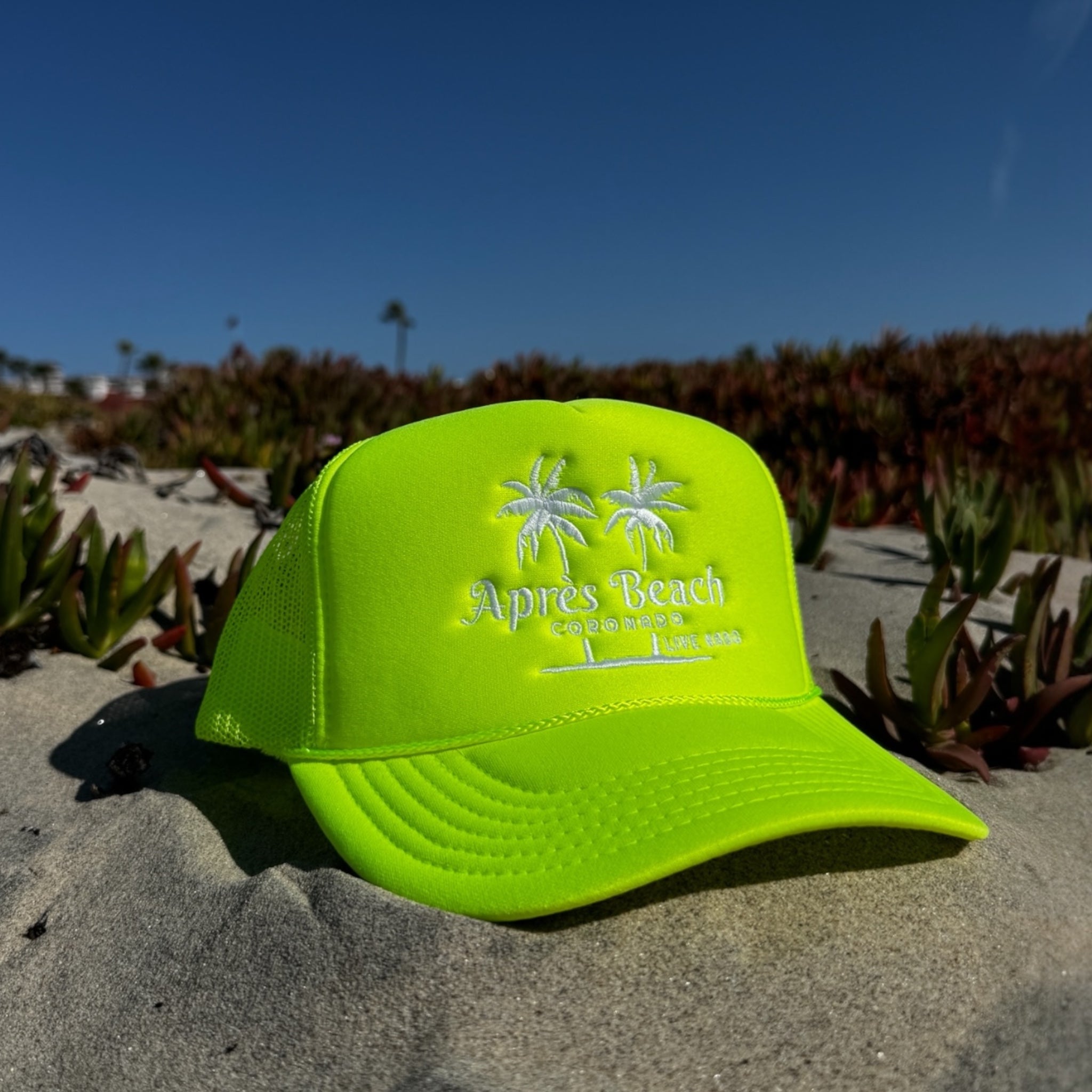 NORTH BEACH | APRÈS BEACH CORONADO FOAM TRUCKER